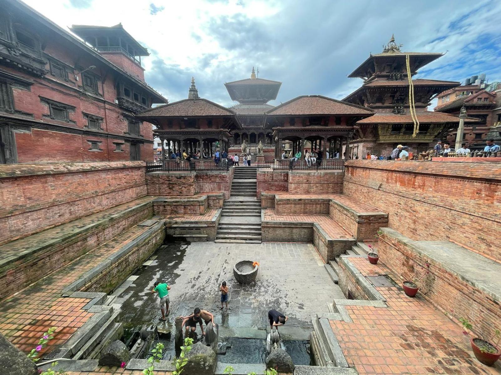 Patan Square - 2 Km From Patan Durbar Square Hotel Екстериор снимка